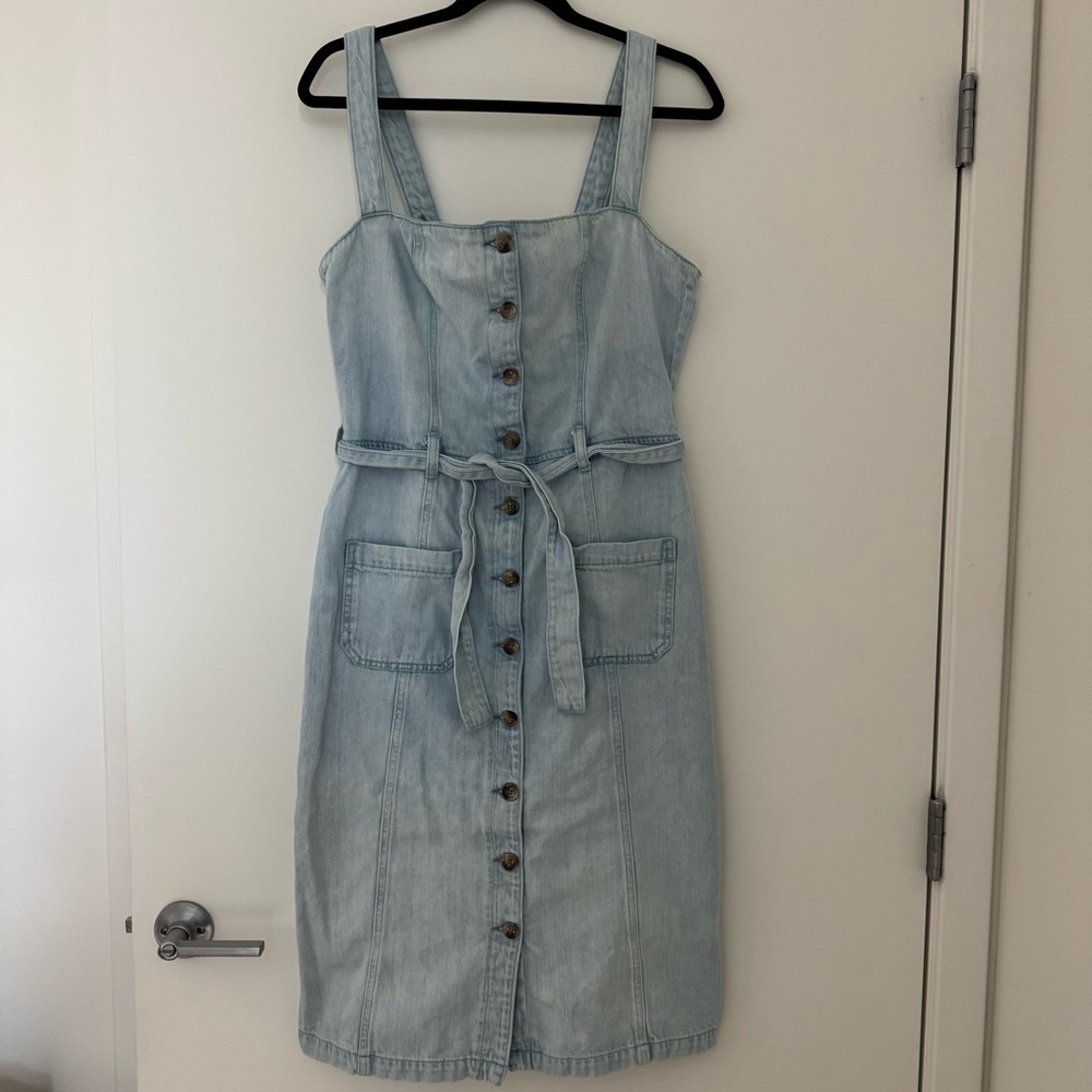 reformation light wash farrah denim knee-length button up dress - Picture 4 of 11